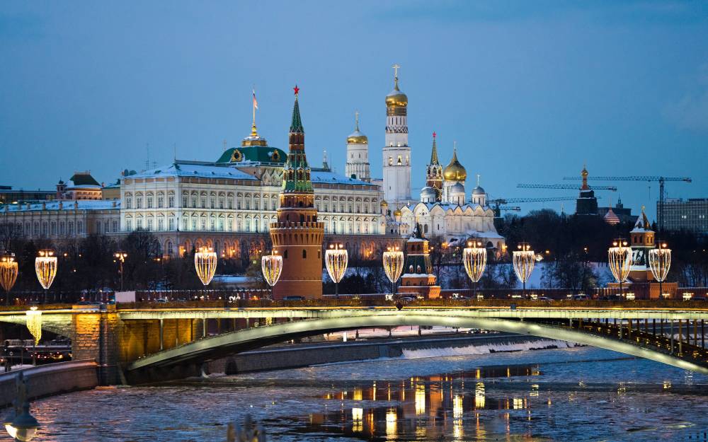 Круизы южного речного вокзала в Москве